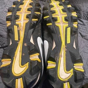 Nike mens football cleats size 10.5